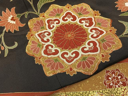 平和屋着物●中国三大刺繍　相良刺繍　黒留袖　駒刺繍　宝相華　金彩　正絹　逸品　BAAY6890hj