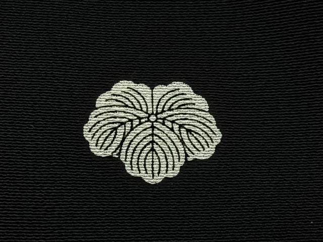平和屋着物●中国三大刺繍　相良刺繍　黒留袖　駒刺繍　宝相華　金彩　正絹　逸品　BAAY6890hj