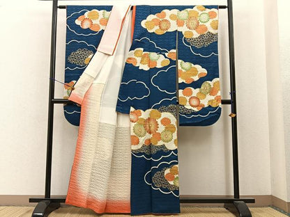 平和屋着物■豪華振袖　駒刺繍　雲取菊文　金彩　正絹　逸品　BAAY6906hj