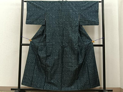 平和屋着物■本場大島紬　更紗花文　正絹　逸品　BAAY6915hj