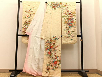平和屋着物■豪華振袖　刺繍　松竹梅　流水秋草文　金彩　正絹　逸品　BAAY8062hj