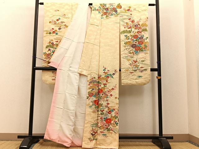 平和屋着物■豪華振袖　刺繍　松竹梅　流水秋草文　金彩　正絹　逸品　BAAY8062hj