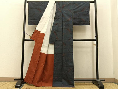 平和屋着物■本場大島紬　9マルキ　幾何学文様　正絹　逸品　未使用　BAAY8080hj