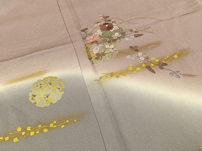 平和屋着物●訪問着　刺繍　雪輪秋草文　暈し染め　金銀彩　正絹　逸品　未使用　BAAY8114hj