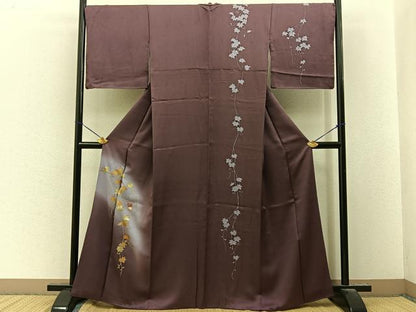 平和屋着物●訪問着　駒刺繍　舞蝶蔦の葉文　暈し染め　金彩　正絹　逸品　BAAY8119hj