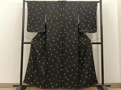 平和屋着物●上質な小紋　草花文　黒地　金彩　正絹　逸品　未使用　BAAY8123hj