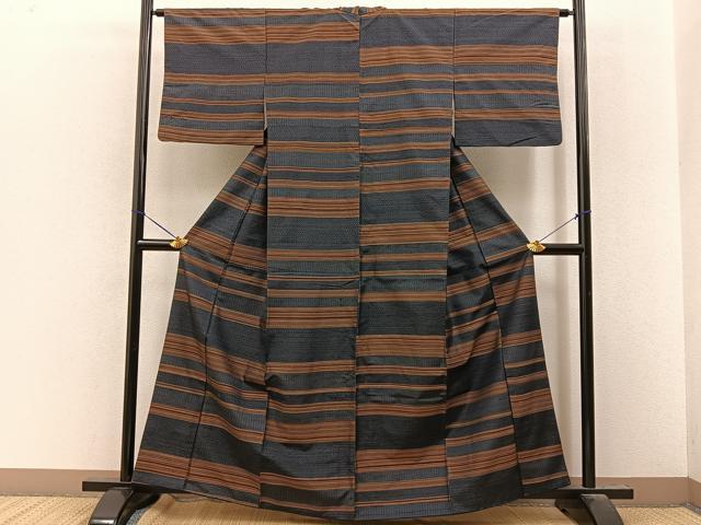 平和屋着物■上質な紬　横段亀甲文　正絹　逸品　BAAY8127hj