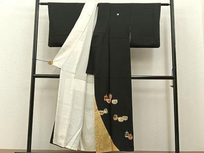 平和屋着物●松尾光琳　黒留袖　刺繍　茶道具　金彩　正絹　逸品　BAAY8135hj