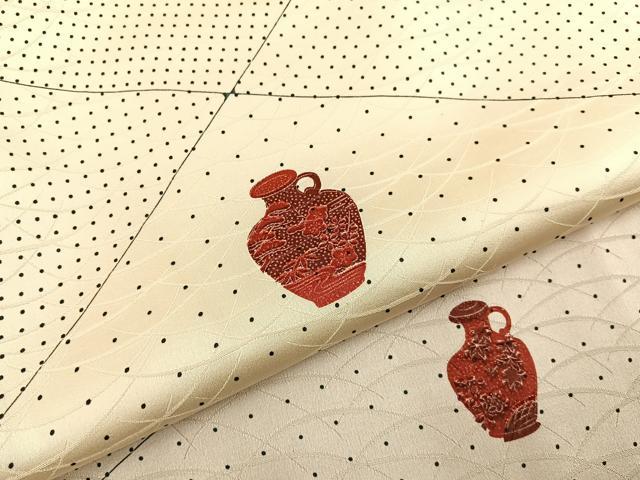 平和屋着物■上質な小紋　陶器花文　正絹　逸品　BAAY8138hj