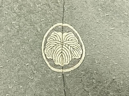 平和屋着物●本草木染作家　瑞寶　色無地　紋意匠　絹鼠色　正絹　逸品　BAAY8222hj