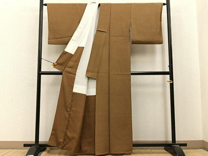平和屋着物●上質な紬　色無地　芝翫茶色　正絹　逸品　BAAY8223hj