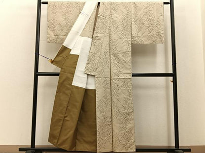 平和屋着物●本場大島紬　背抜き仕立て　9マルキ　さんご染　笹の葉文　証紙付き　正絹　逸品　BAAY8288hj