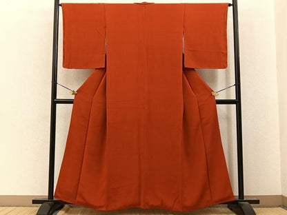 平和屋着物●上質な色無地　弁柄色　鬼しぼ縮緬　正絹　逸品　BAAY8290hj
