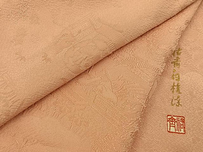平和屋着物●染色作家　奥田祐斎監修　色無地　平安人物地紋　赤香色　正絹　逸品　BAAY8297hj