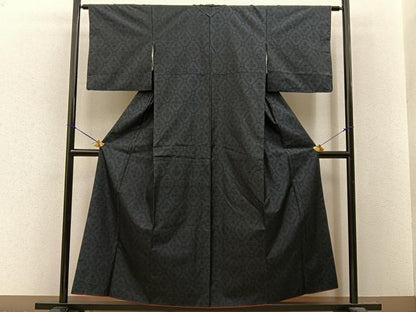 平和屋着物■本場大島紬　蜀江花菱文　正絹　逸品　BAAY8324hj