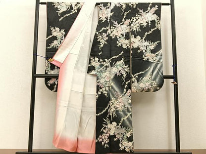 平和屋着物●豪華振袖　装飾花文　暈し染め　黒地　銀彩　正絹　逸品　BAAY8370hj