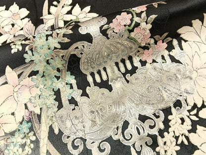 平和屋着物●豪華振袖　装飾花文　暈し染め　黒地　銀彩　正絹　逸品　BAAY8370hj