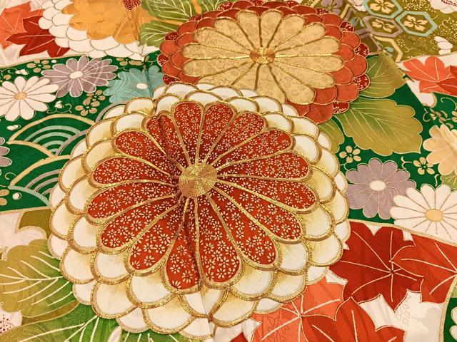 平和屋着物■豪華振袖　駒刺繍　雪芝菊文　金彩　正絹　逸品　BAAY8390hj