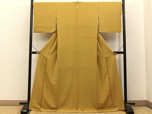 平和屋着物●上質な色無地　山吹茶色　大丸扱い　正絹　逸品　BAAY8423hj