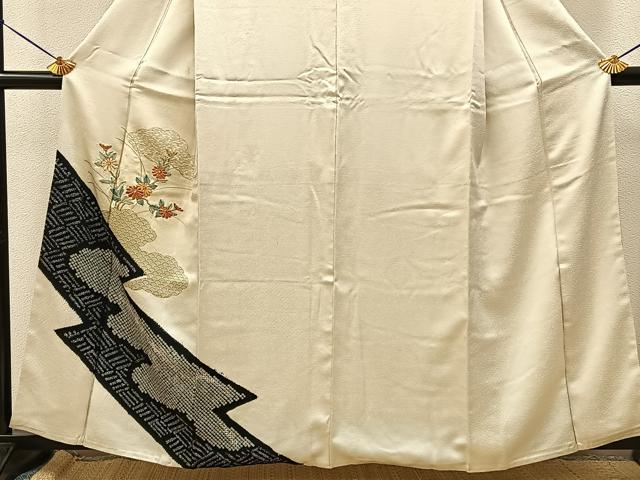 平和屋着物■訪問着　絞り　駒刺繍　雲取菊文　金彩　正絹　逸品　BAAY8429hj