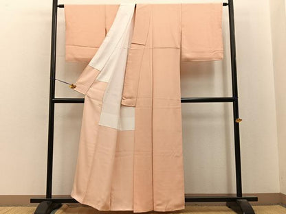 平和屋着物●上質な色無地　雄黄色　鬼しぼ縮緬　反端付き　正絹　逸品　BAAY8471hj