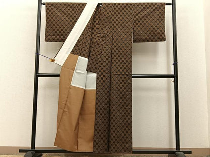 平和屋着物■本場大島紬　背抜き仕立て　7マルキ　吉祥文　正絹　逸品　BAAY8535hj