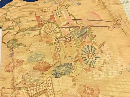 平和屋着物■豪華振袖　駒刺繍　御所車花文　金彩　正絹　逸品　BAAY8755hj
