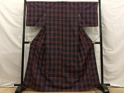 平和屋着物■本場縞大島紬　格子柄　正絹　逸品　BAAY8765hj