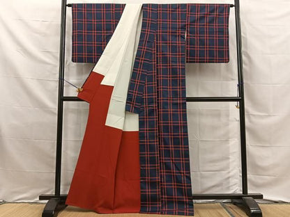 平和屋着物■本場縞大島紬　格子柄　正絹　逸品　BAAY8765hj