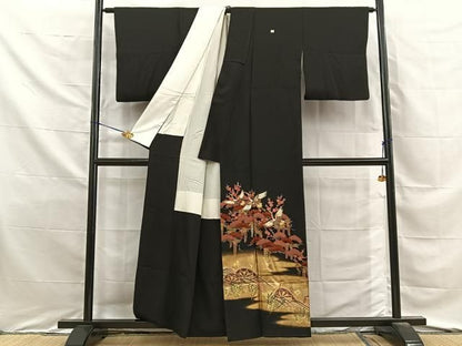 平和屋着物■豪華黒留袖　飛鶴片輪車文　金彩　正絹　逸品　BAAY8779hj