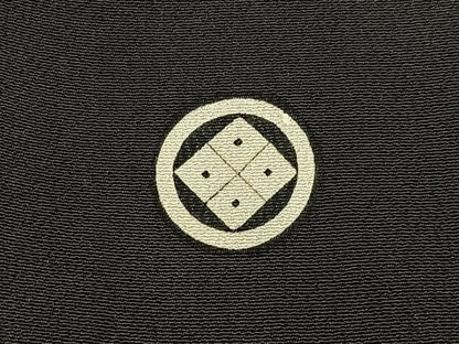 平和屋着物■豪華黒留袖　駒刺繍　松竹梅菊文　金彩　正絹　逸品　BAAY8794hj
