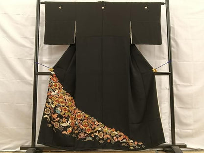 平和屋着物■豪華黒留袖　駒刺繍　松竹梅宝尽くし文　金彩　正絹　逸品　BAAY8855hj