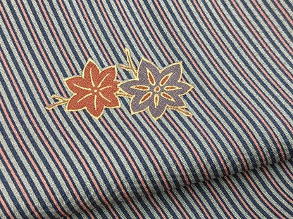 平和屋着物●上質な小紋　草花文　金彩　正絹　逸品　BAAY9013yc