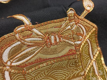 平和屋着物■豪華黒留袖　駒刺繍　貝桶花文　金彩　正絹　逸品　BAAY9091yc