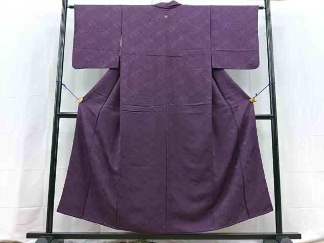 平和屋着物■上質な色無地　草花地紋　桑の実色　正絹　逸品　BAAY9140yc