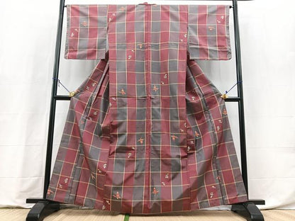 平和屋着物■上質な紬　舞蝶文　正絹　逸品　BAAY9243yc