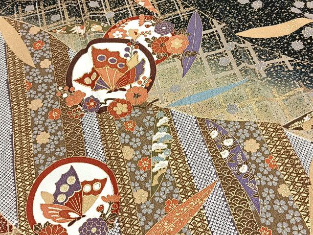 平和屋着物●豪華振袖　駒刺繍　花蝶文　暈し染め　黒地　金彩　正絹　逸品　BAAY9269yc