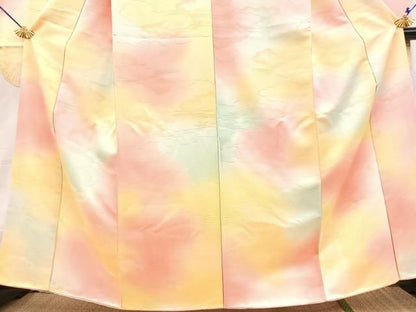 平和屋着物■豪華振袖　雲重ね文　暈し染め　金彩　正絹　逸品　BAAY9505yc