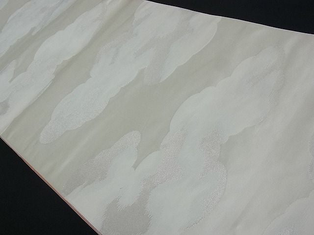 平和屋着物■両面六通柄袋帯　雲重ね文　銀糸　逸品　by0549