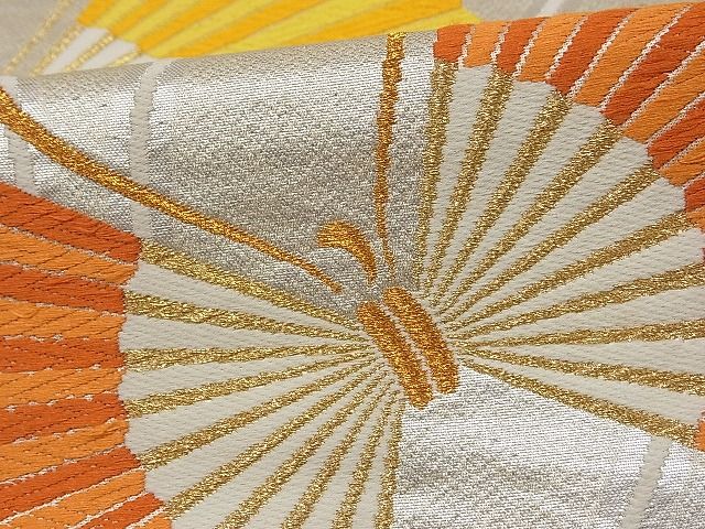 平和屋着物■六通柄袋帯　立涌舞蝶文　金銀糸　逸品　by0565