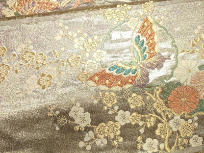 平和屋着物●六通柄袋帯 唐織 雪輪花蝶文 金銀糸 鈴乃屋扱い 正絹 逸品 CAAJ0899eg
