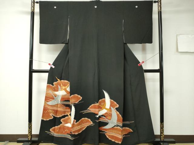 平和屋着物■豪華黒留袖 駒刺繍 雲重ね飛鶴箔散らし文 金彩 正絹 逸品 CAAK8252ev