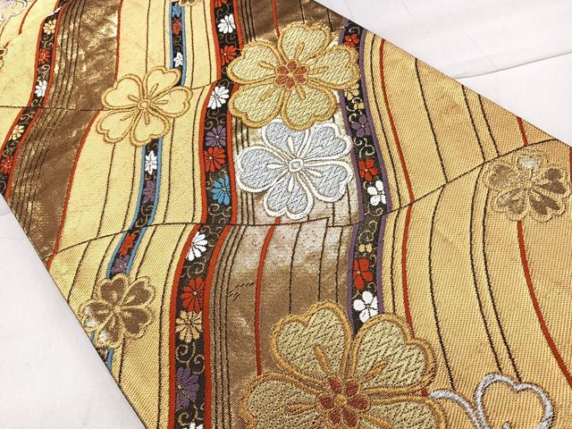 平和屋着物◎六通柄袋帯　舞花文　金糸　正絹　逸品　CAAL5636kb