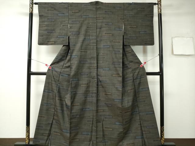 平和屋着物●本場大島紬 泥染め 9マルキ エ霞文 正絹 逸品 CAAR8049vf