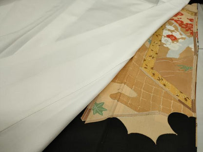 平和屋着物■豪華黒留袖　駒刺繍　屏風松竹梅鶴文　金彩　正絹　逸品　CAAO6649dy