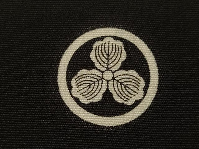 平和屋着物■豪華黒留袖　御所車雲取風景文　金彩　正絹　逸品　CAAO8494id