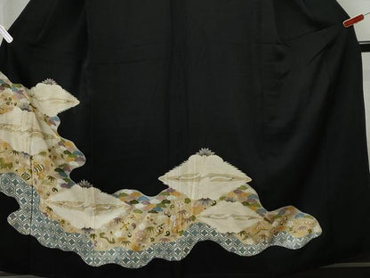 平和屋着物■豪華黒留袖 駒刺繍 双鶴菱宝尽くし松竹梅吉祥文 金彩 正絹 逸品 CAAP3243yc