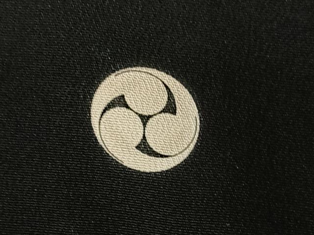 平和屋着物■豪華黒留袖　駒刺繍　水辺風景文　金彩　正絹　逸品　CAAP5640kb