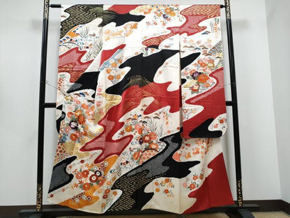 平和屋着物●創業460年・千總　振袖　絞り　流水草花文　金彩　正絹　逸品　CAAP7107hy