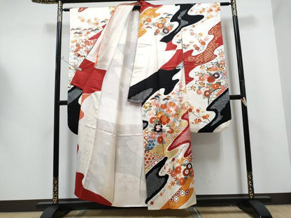 平和屋着物●創業460年・千總　振袖　絞り　流水草花文　金彩　正絹　逸品　CAAP7107hy